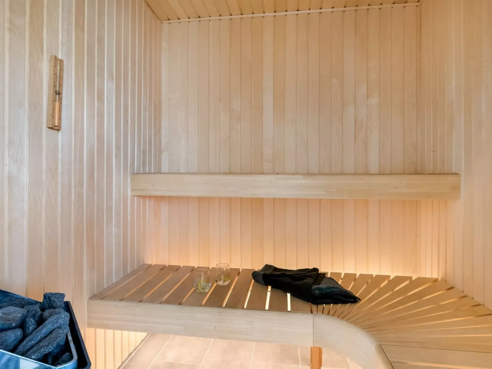 "Emeli" - 400m from the sea-Dedans