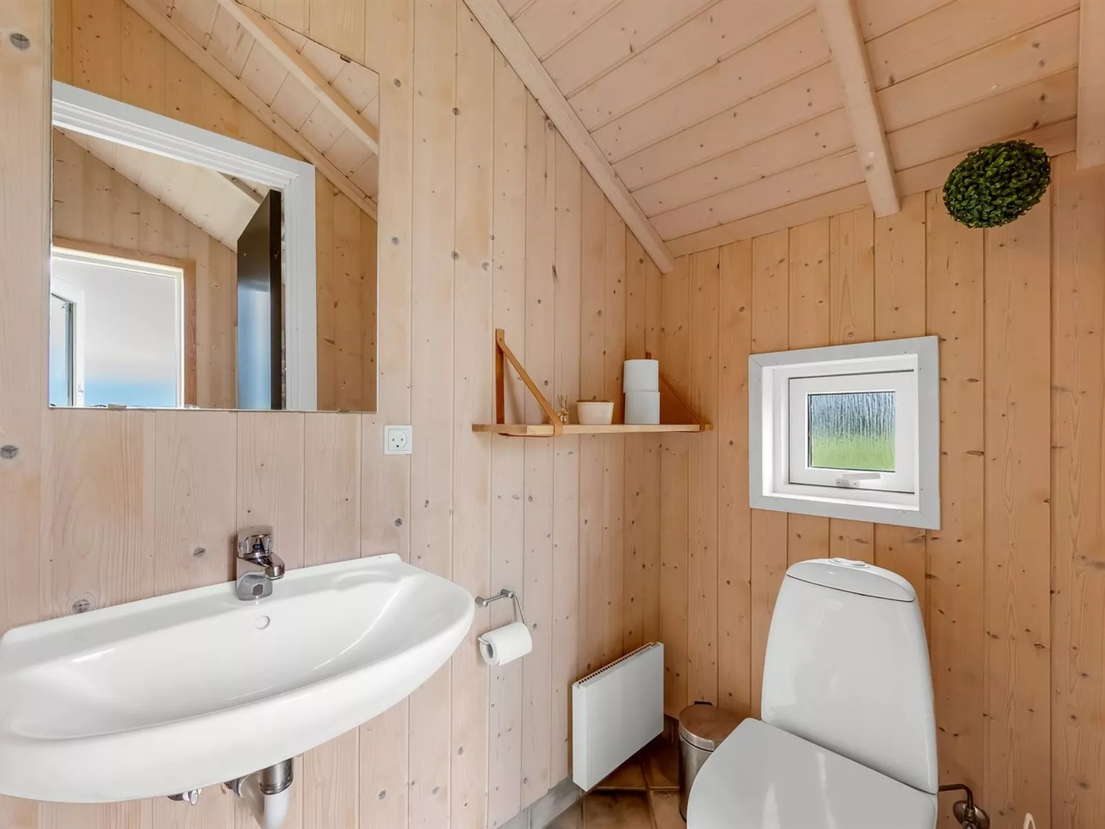 "Märta" - 250m from the sea-Inside