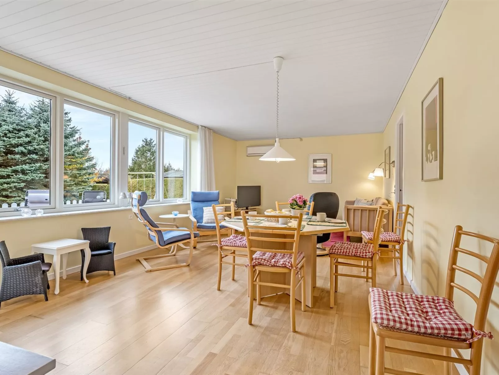 "Johanna" - 400m from the sea-Inside