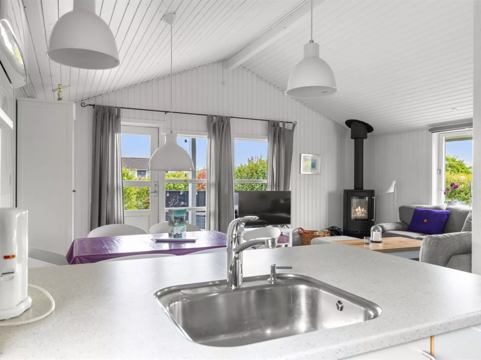 "Maaria" - 400m from the sea-Inside