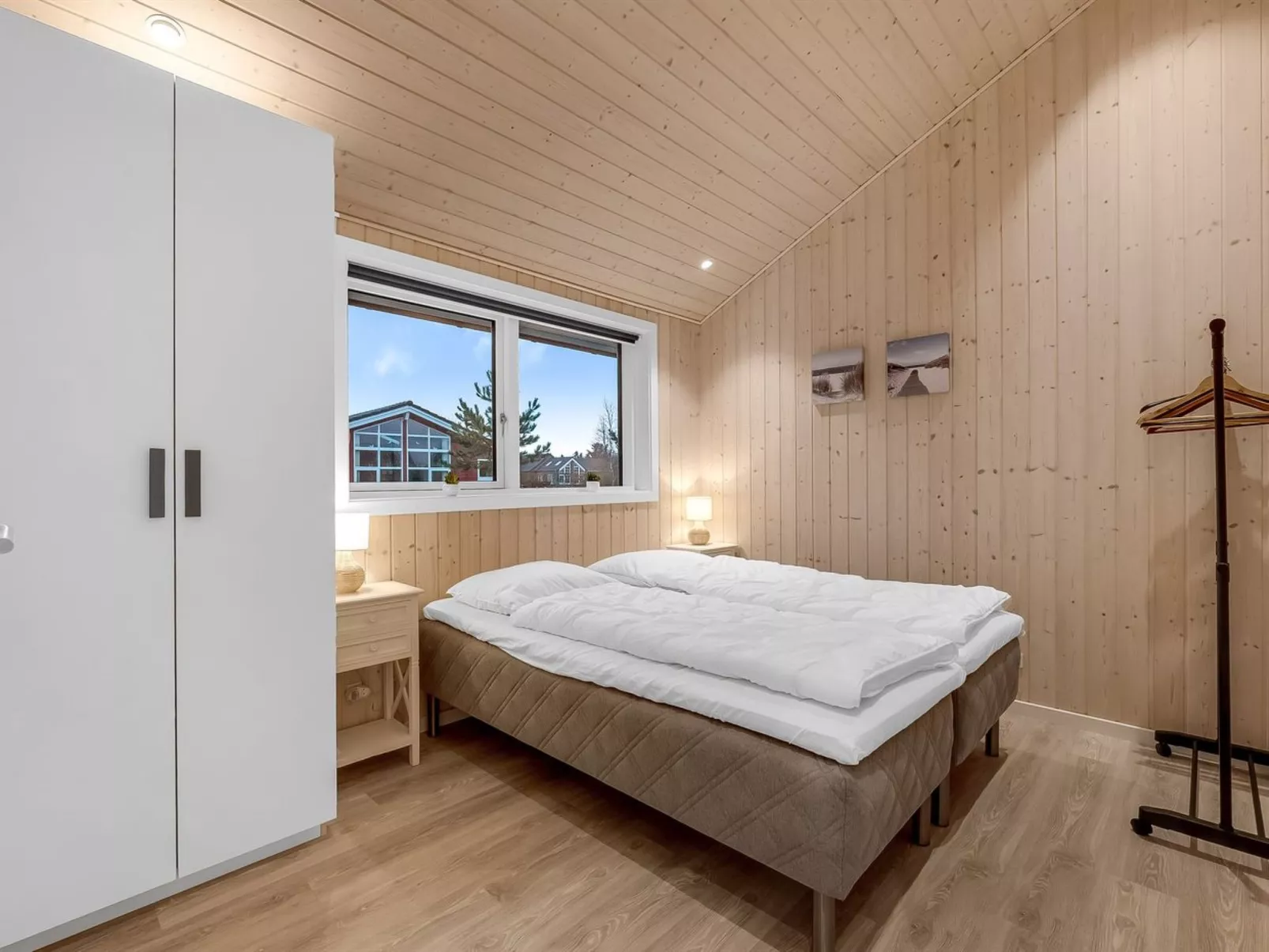 "Corina" - 850m to the fjord-Dedans