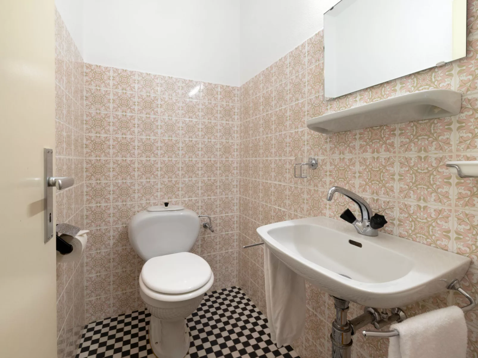 Marigny Dent-Blanche 25-Inside