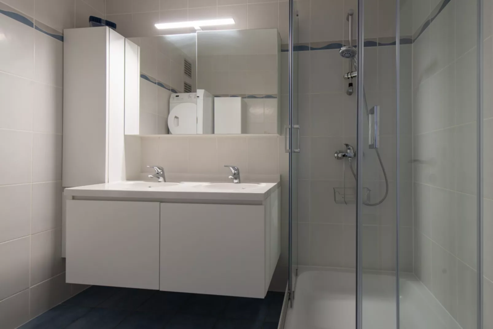 Europacentrum 2-Bathroom