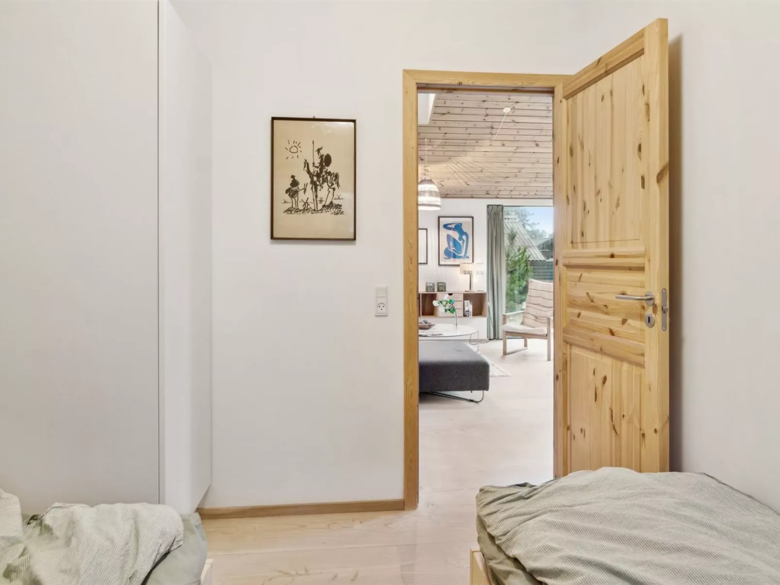 "Dagino" - 200m from the sea-Inside