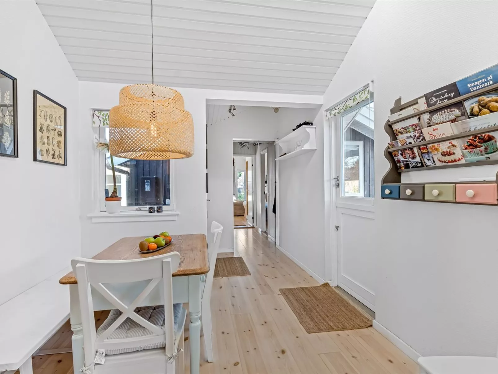 "Sissie" - 400m from the sea-Inside