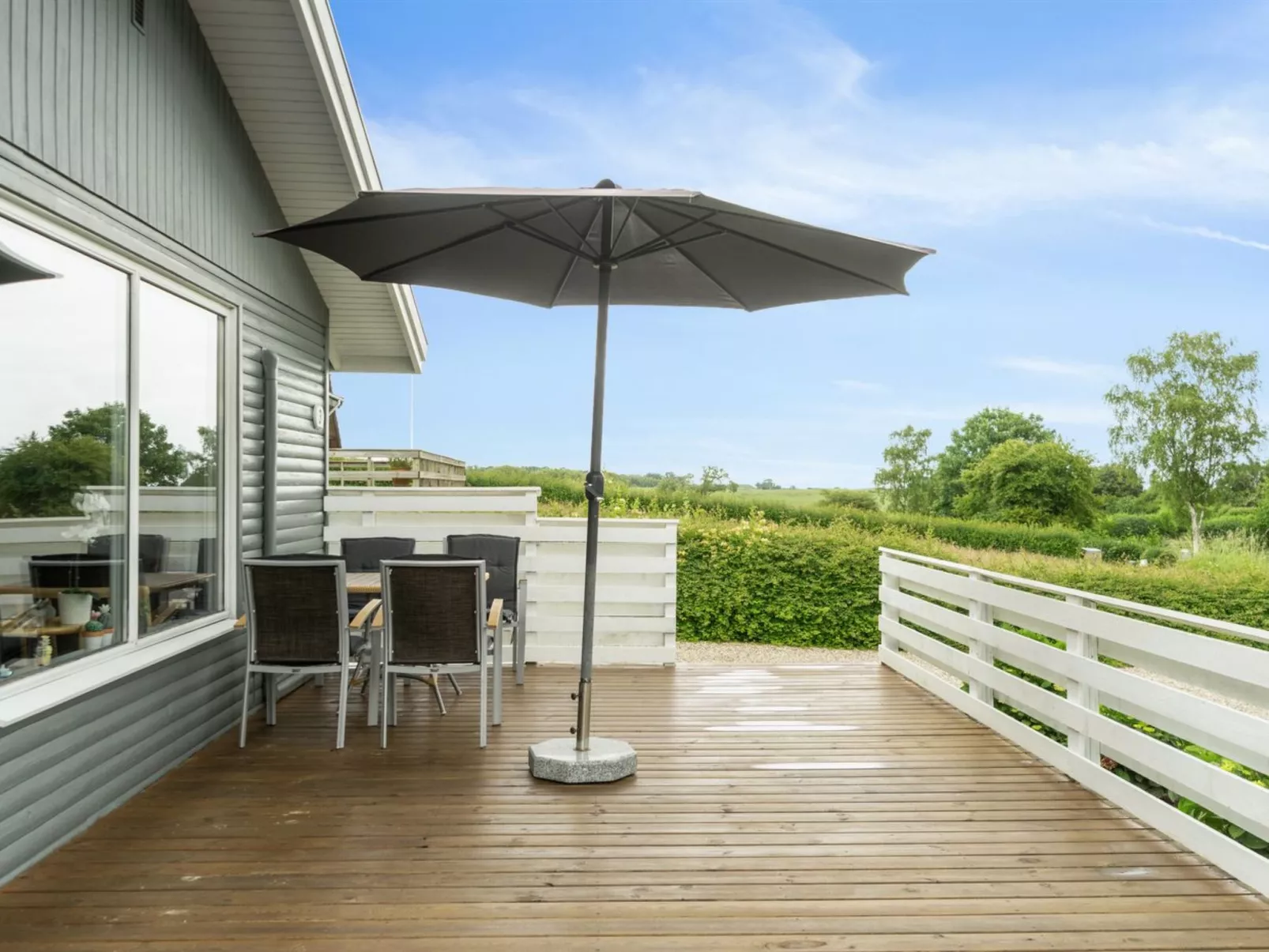 "Blomma" - 300m from the sea-Dehors