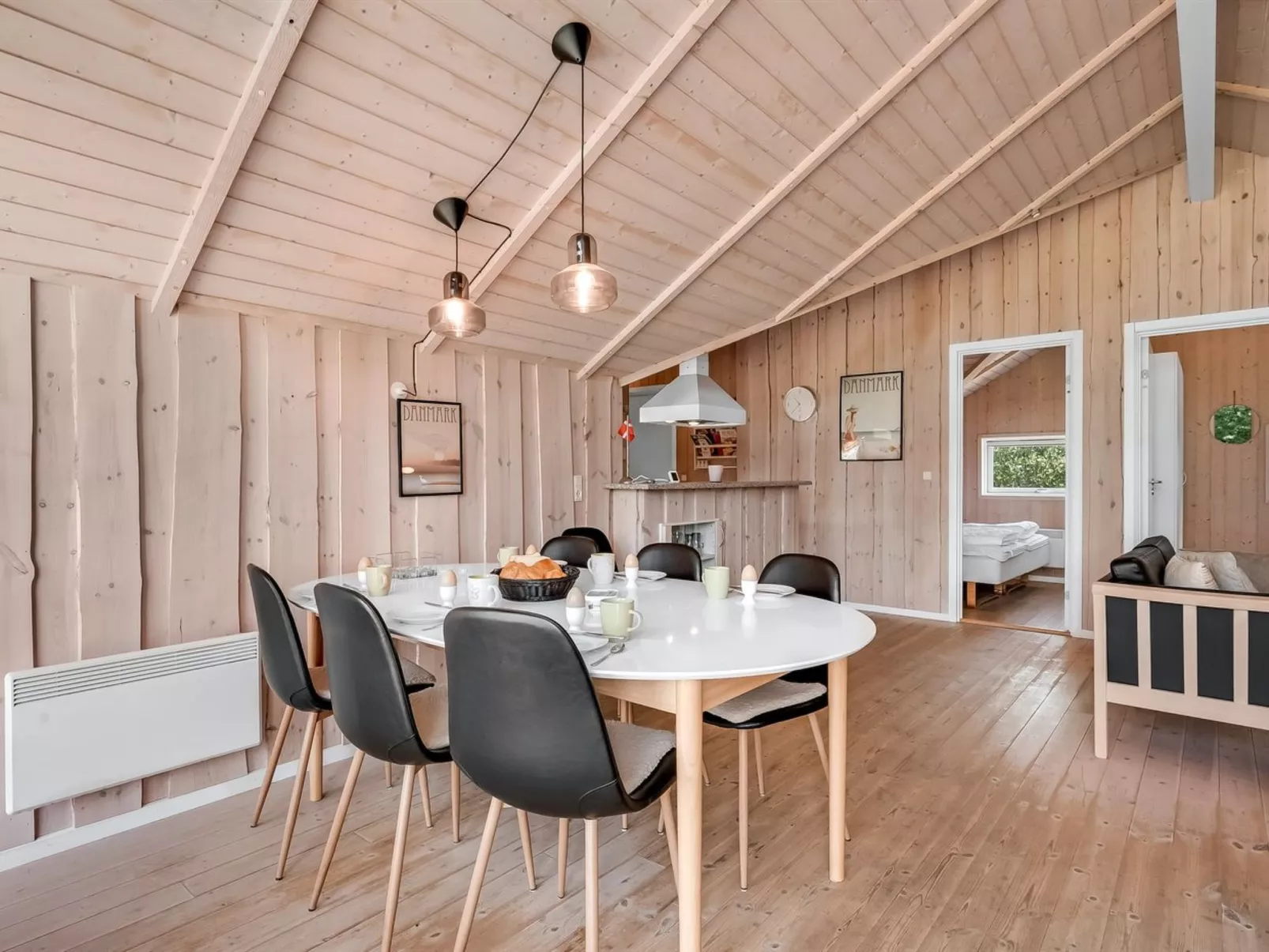 "Kuisma" - 1.1km to the fjord-Dedans