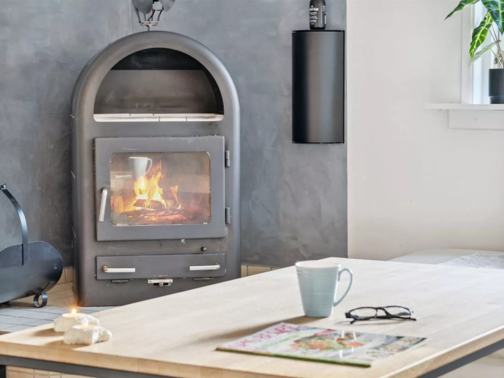 "Elemine" - 300m to the fjord-Dedans