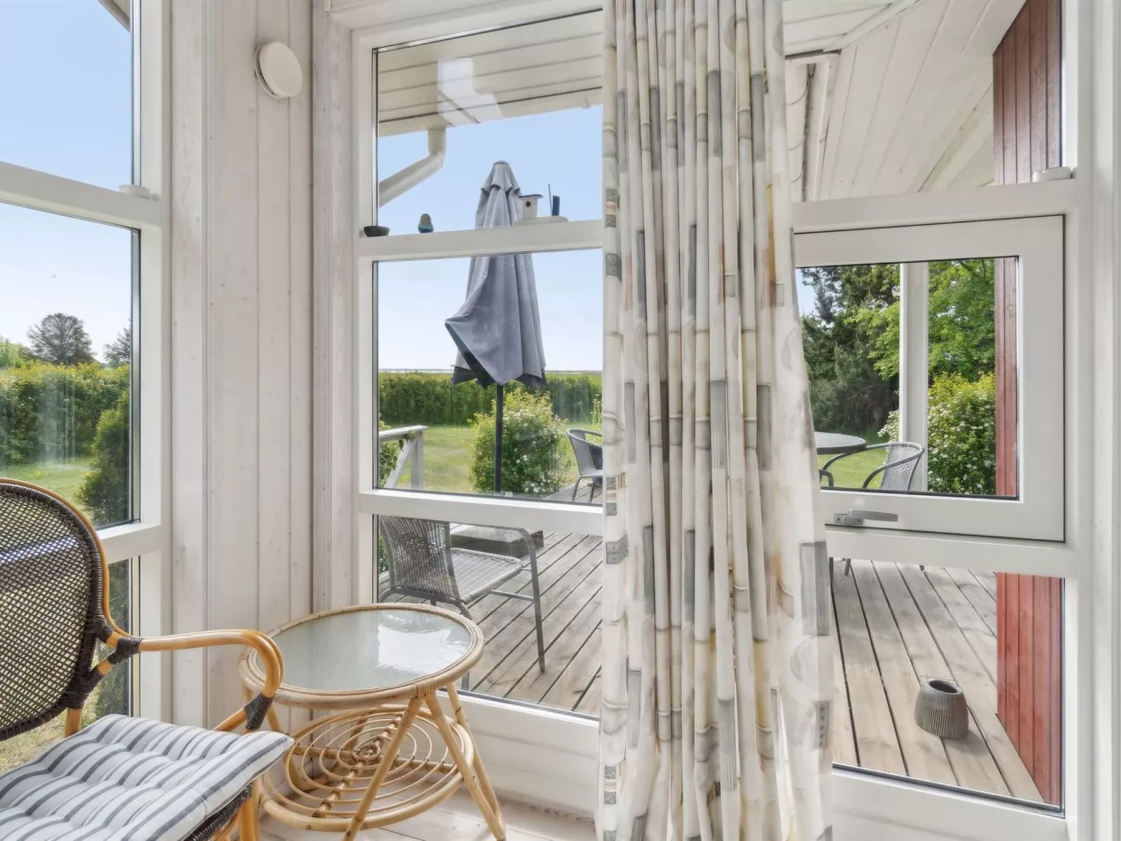 "Hjalmine" - 225m from the sea-Inside