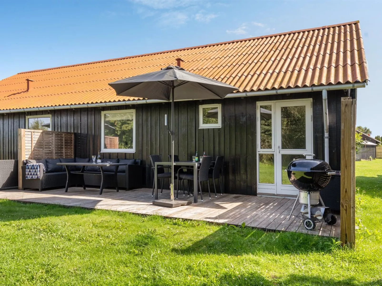 "Arise" - 700m from the sea-Draußen