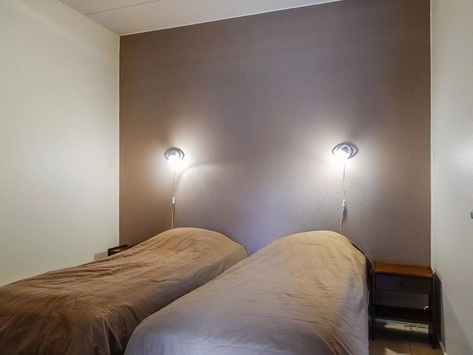 Levi star 2, as. 409-Inside