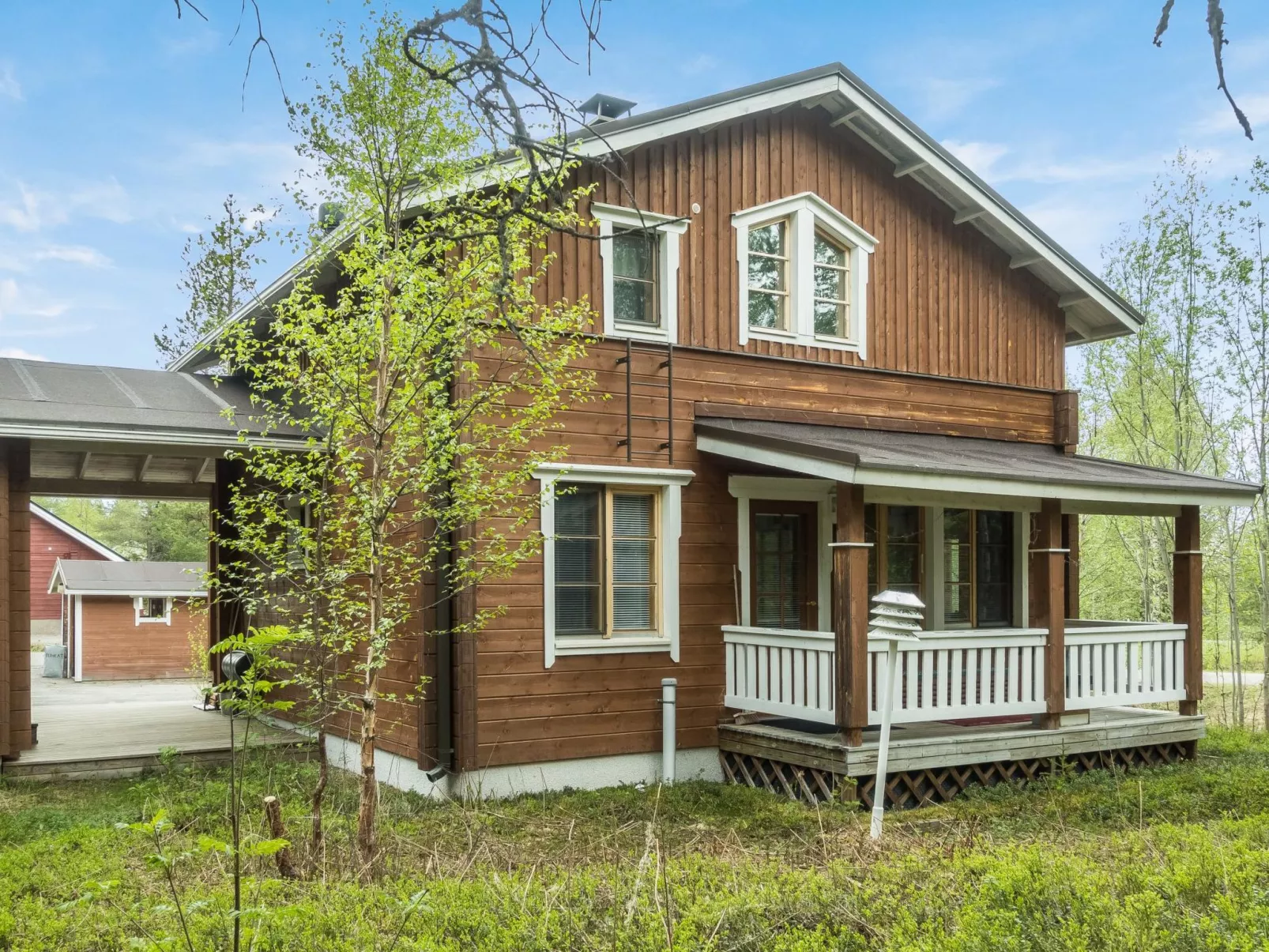 Lauri 4 pieni-Dedans