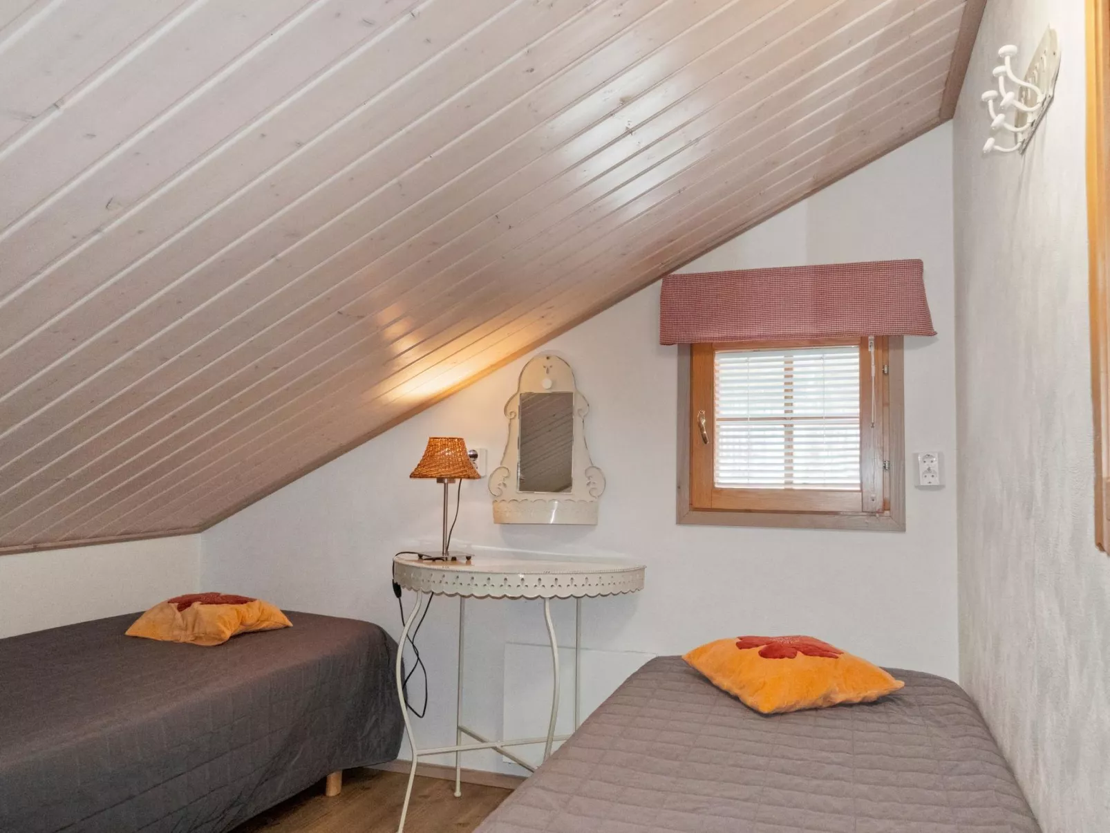 Nuovo casa b-Drinnen