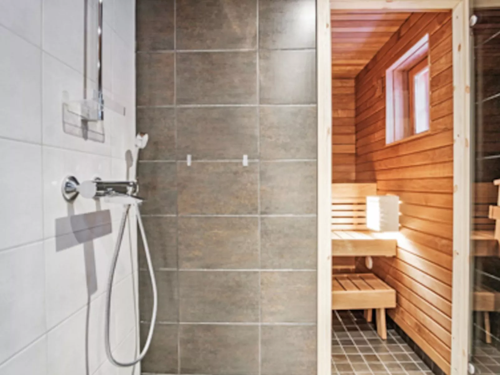 Joikupirtti b-Dedans