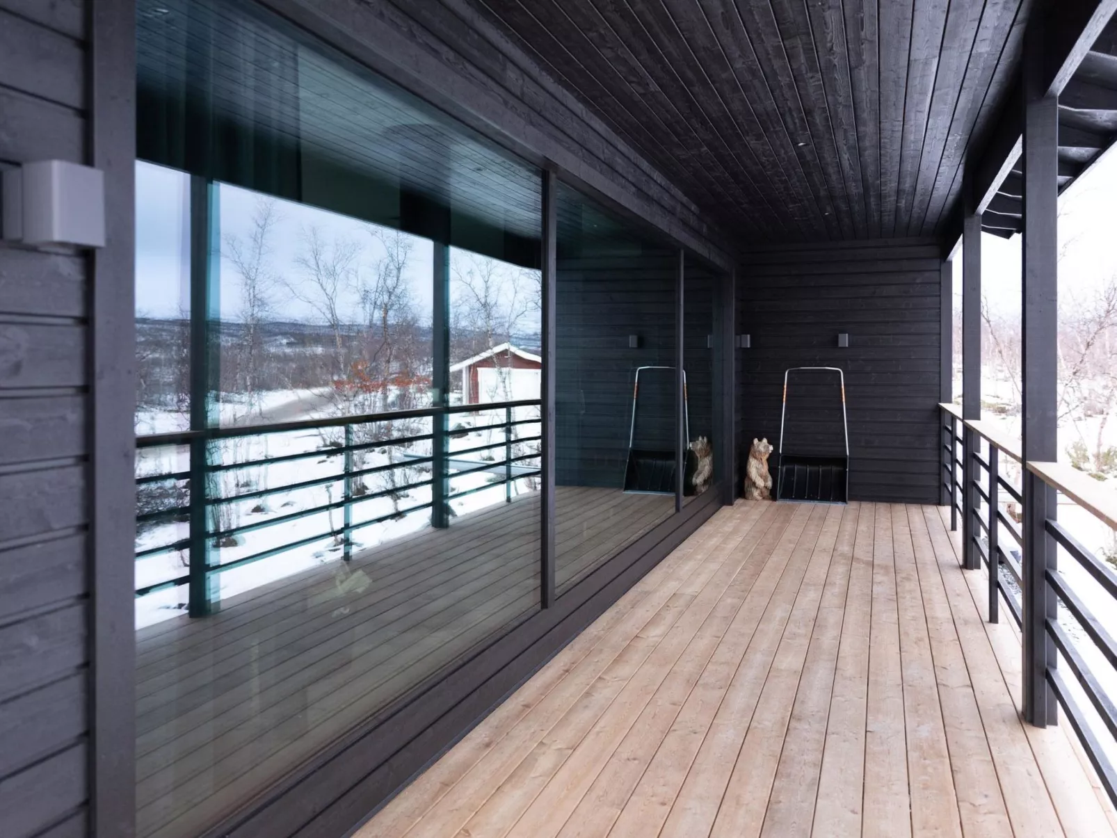 Saanan lumous-Drinnen