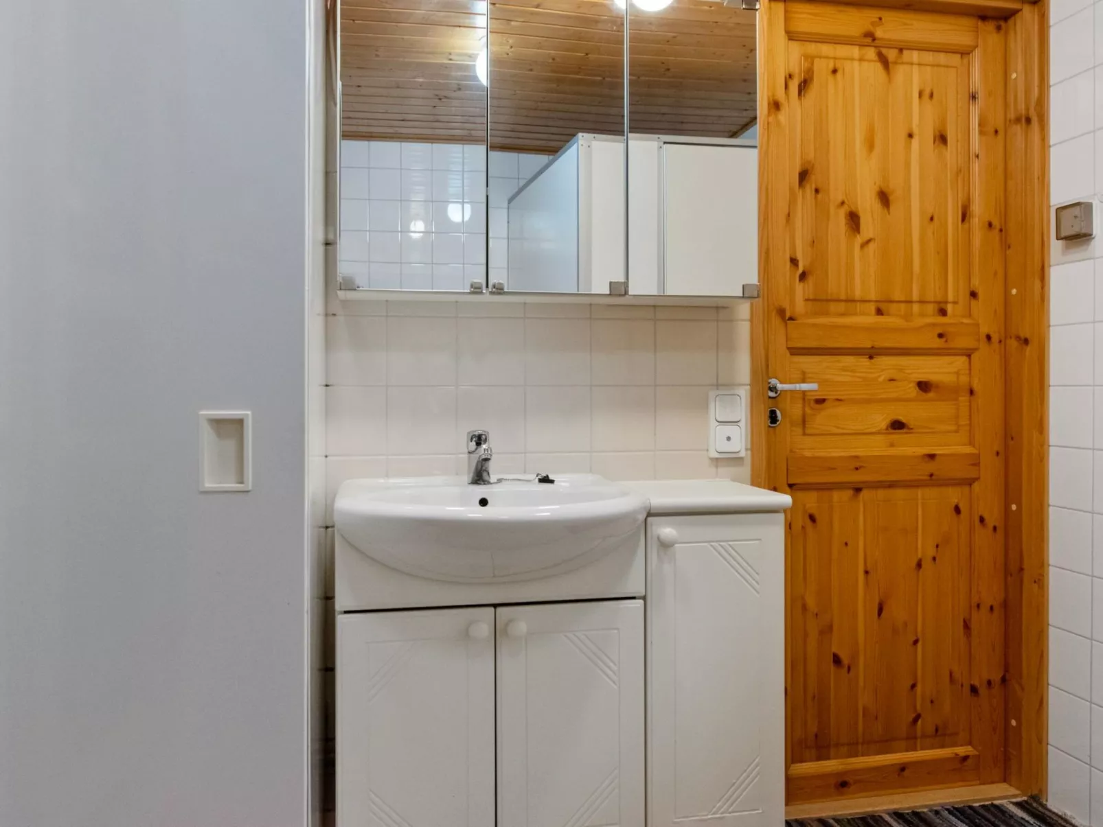 Urupää b 6-Drinnen