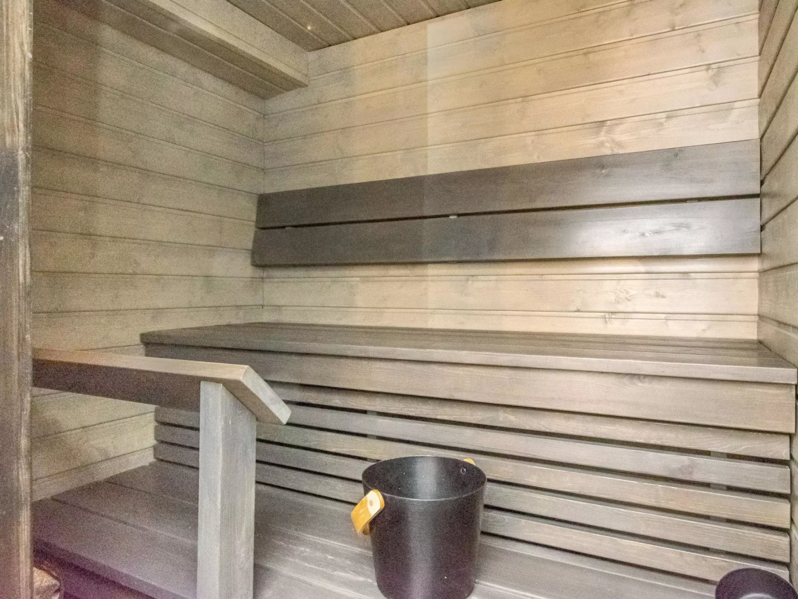 Teerenpesue f 52 taiga-Inside