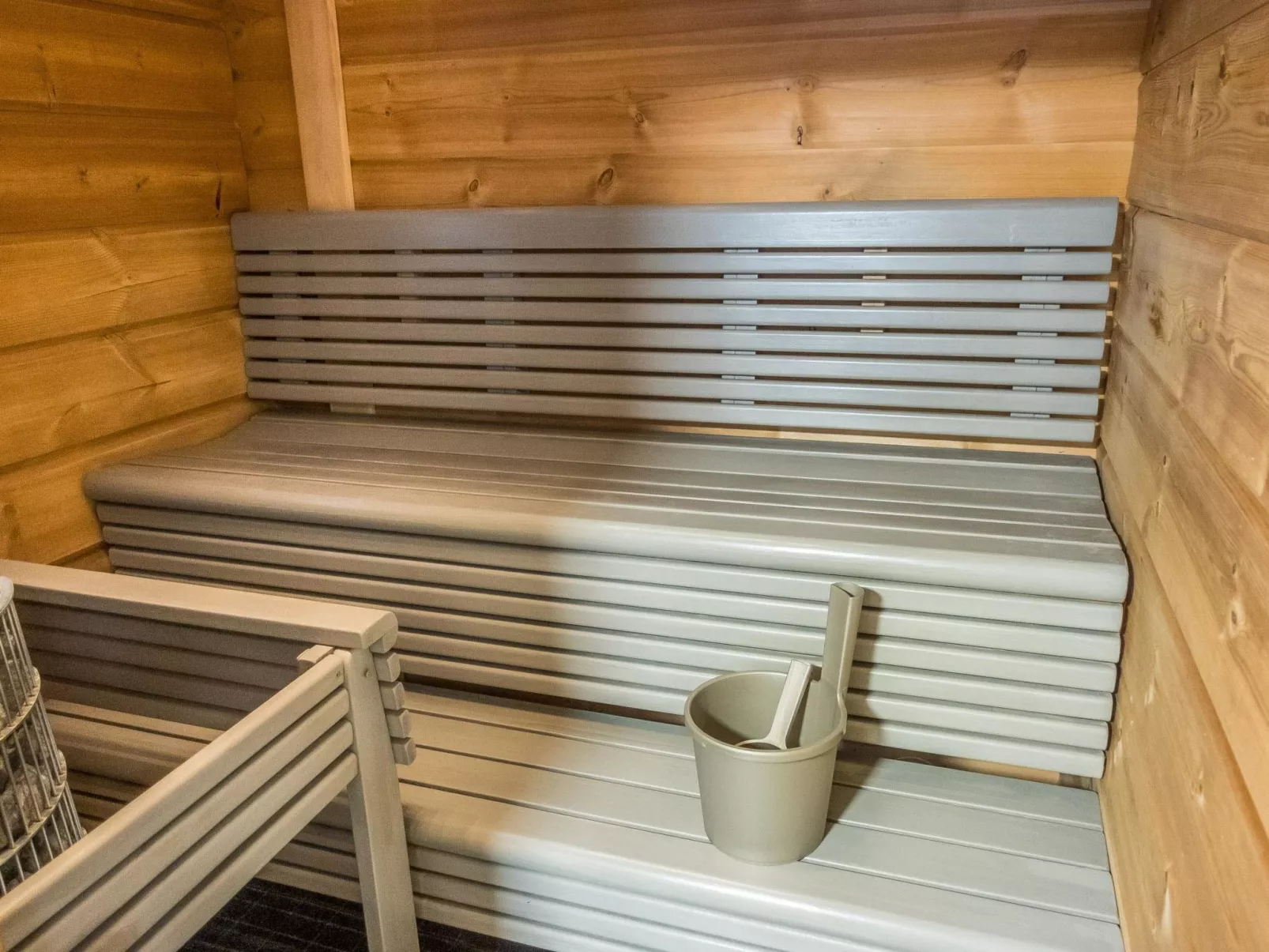 Vaahtissuvanto-Inside