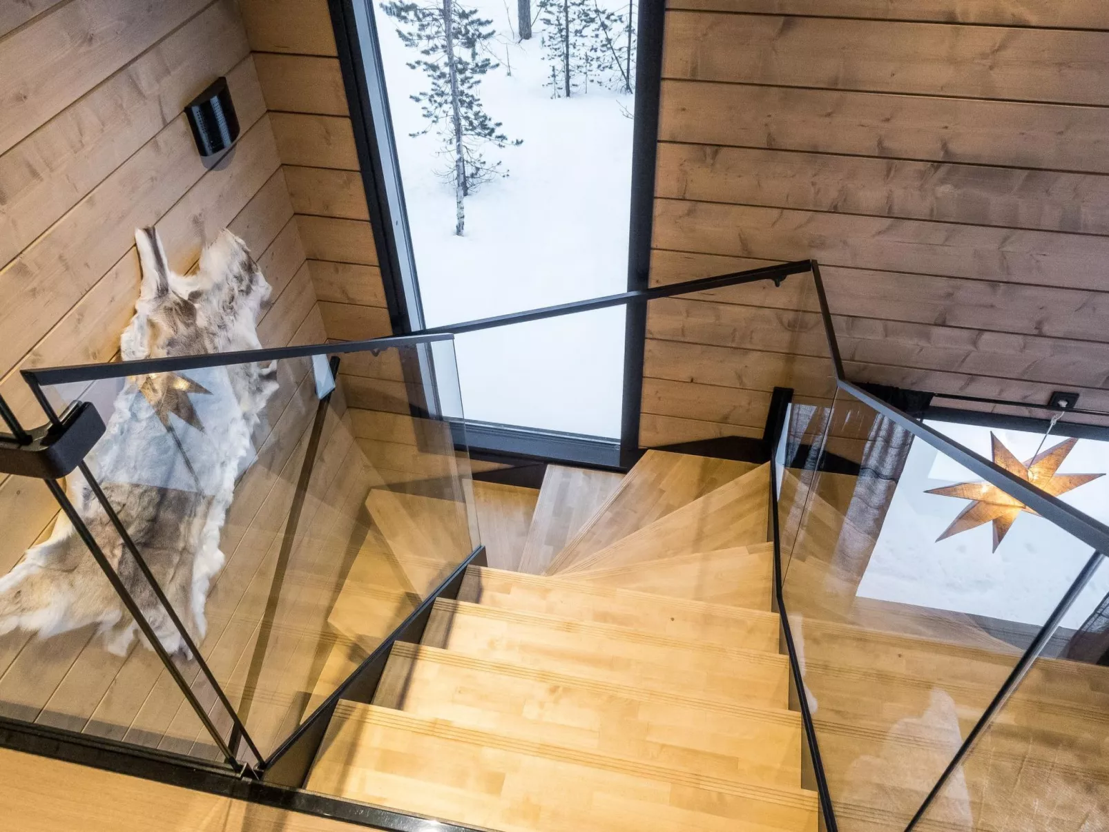 Levin kuiskaus-Dedans