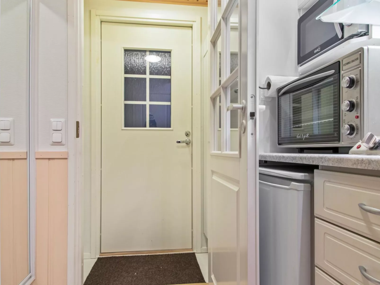 Yllästar 1 as 211-Inside