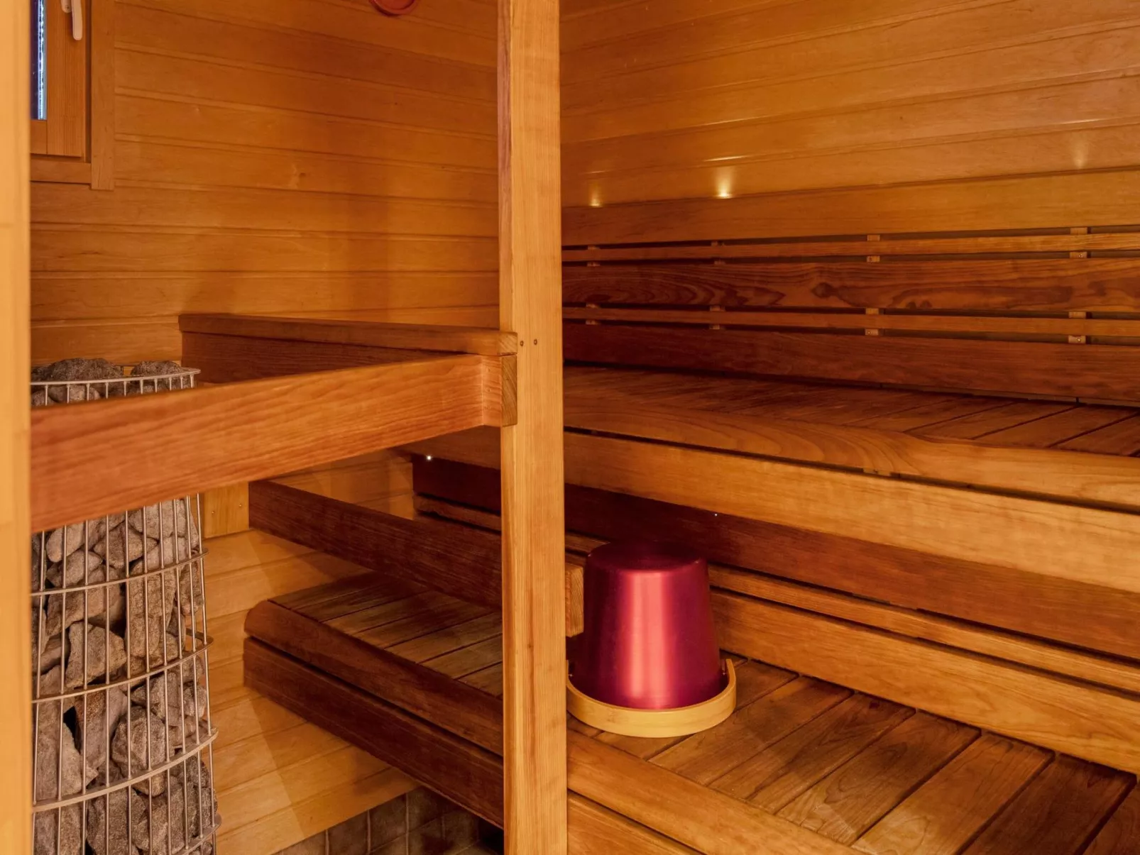 Lehtovilla a-Drinnen