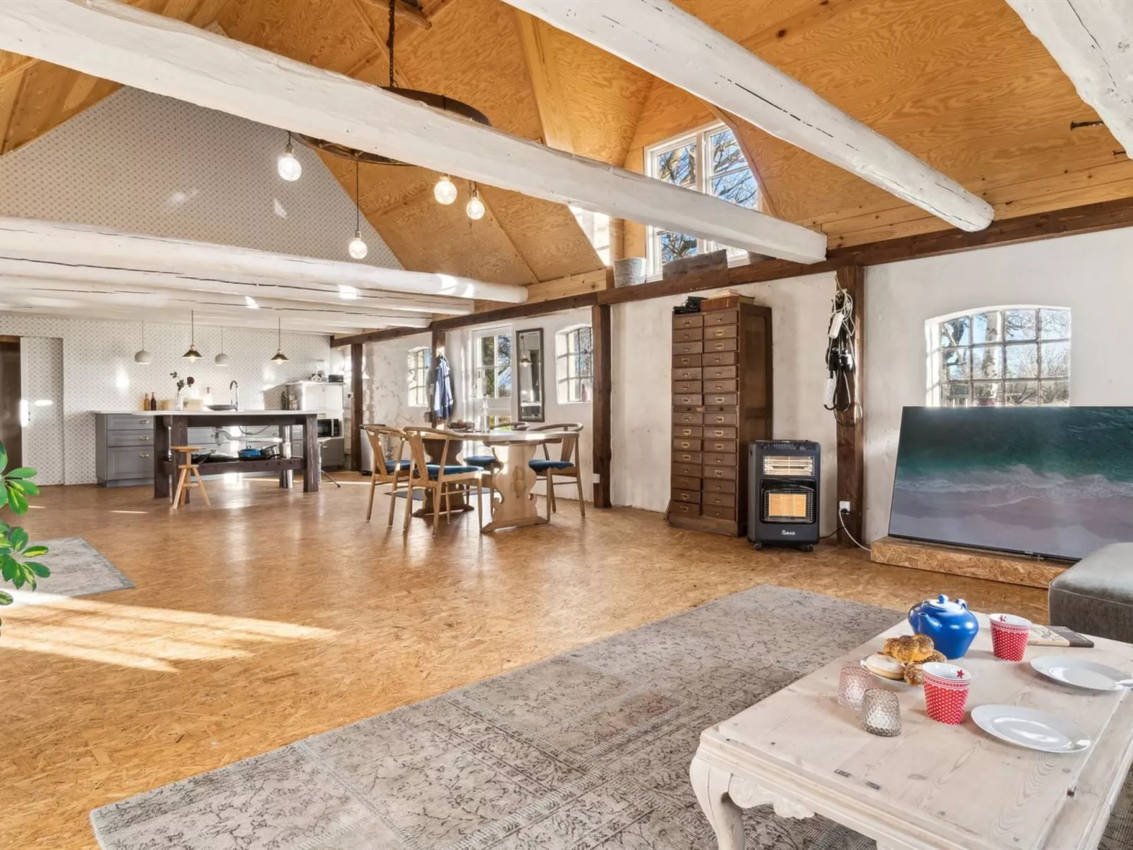 "Aulikki" - 2km from the sea-Inside