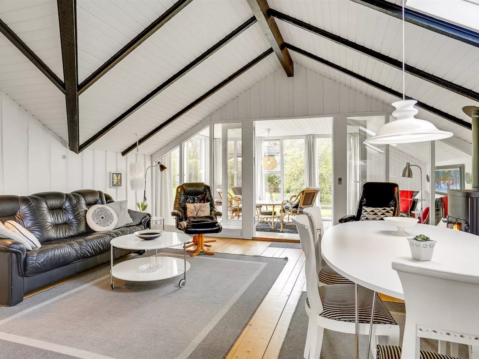 "Magnus" - 250m to the fjord-Inside