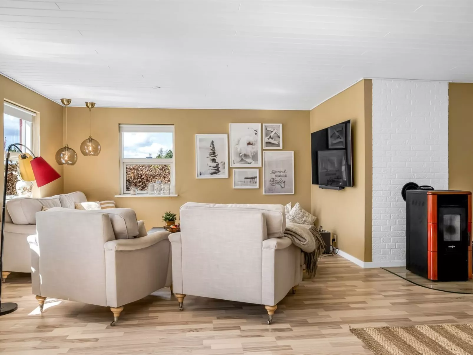 "Ruse" -  from the sea-Dedans