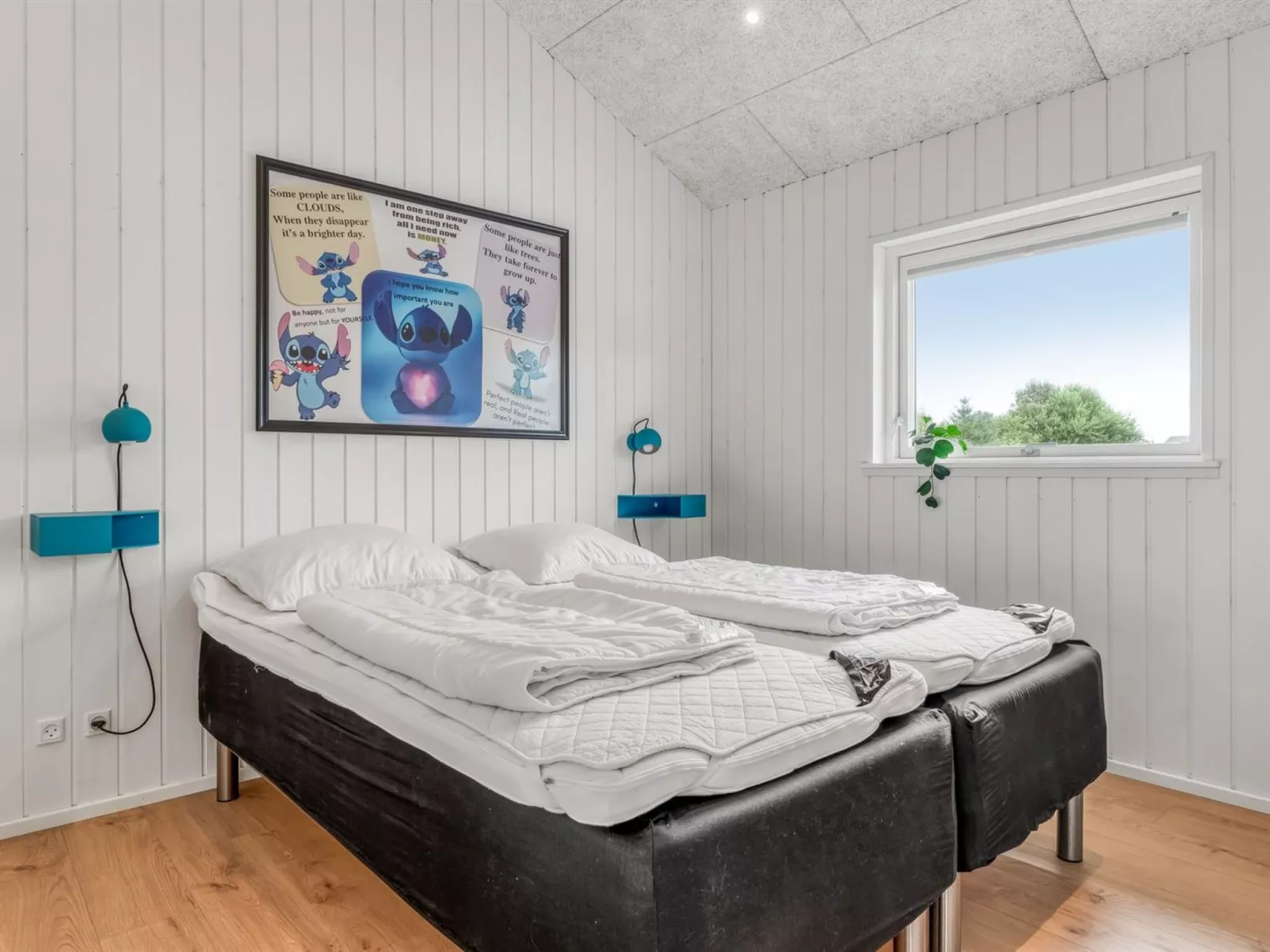 "Frederikke" - 990m from the sea-Inside