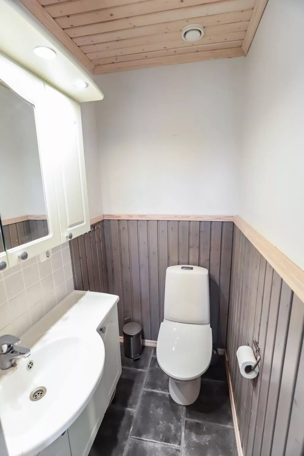 Rukan taikavuosselin helmi 8 b-Inside