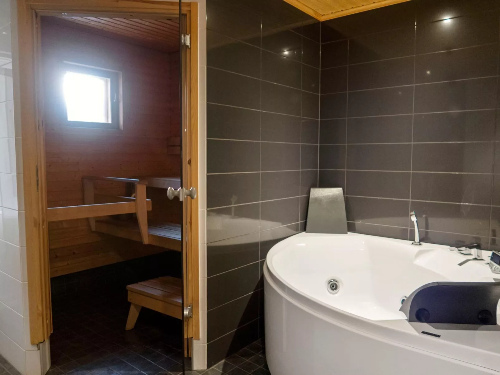 4 seasons a 2-Dedans