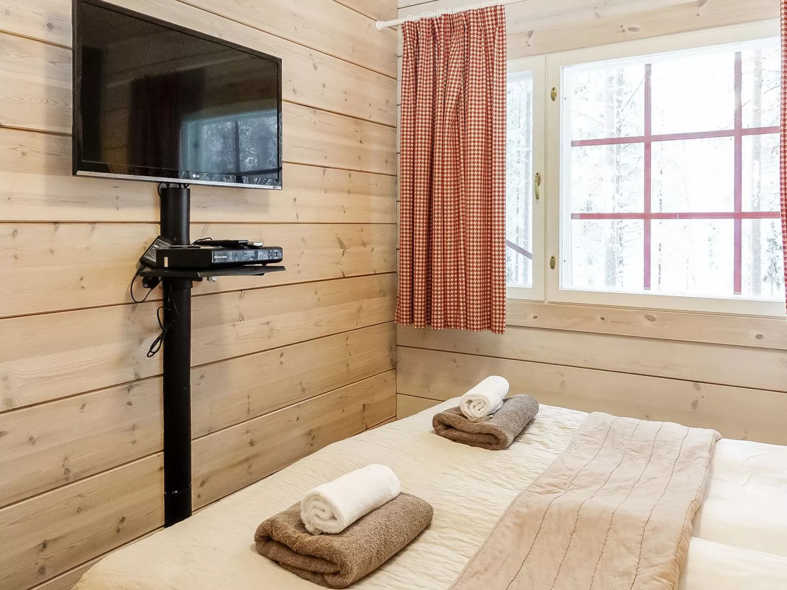 Sallan panparkstie 14 b-Dedans