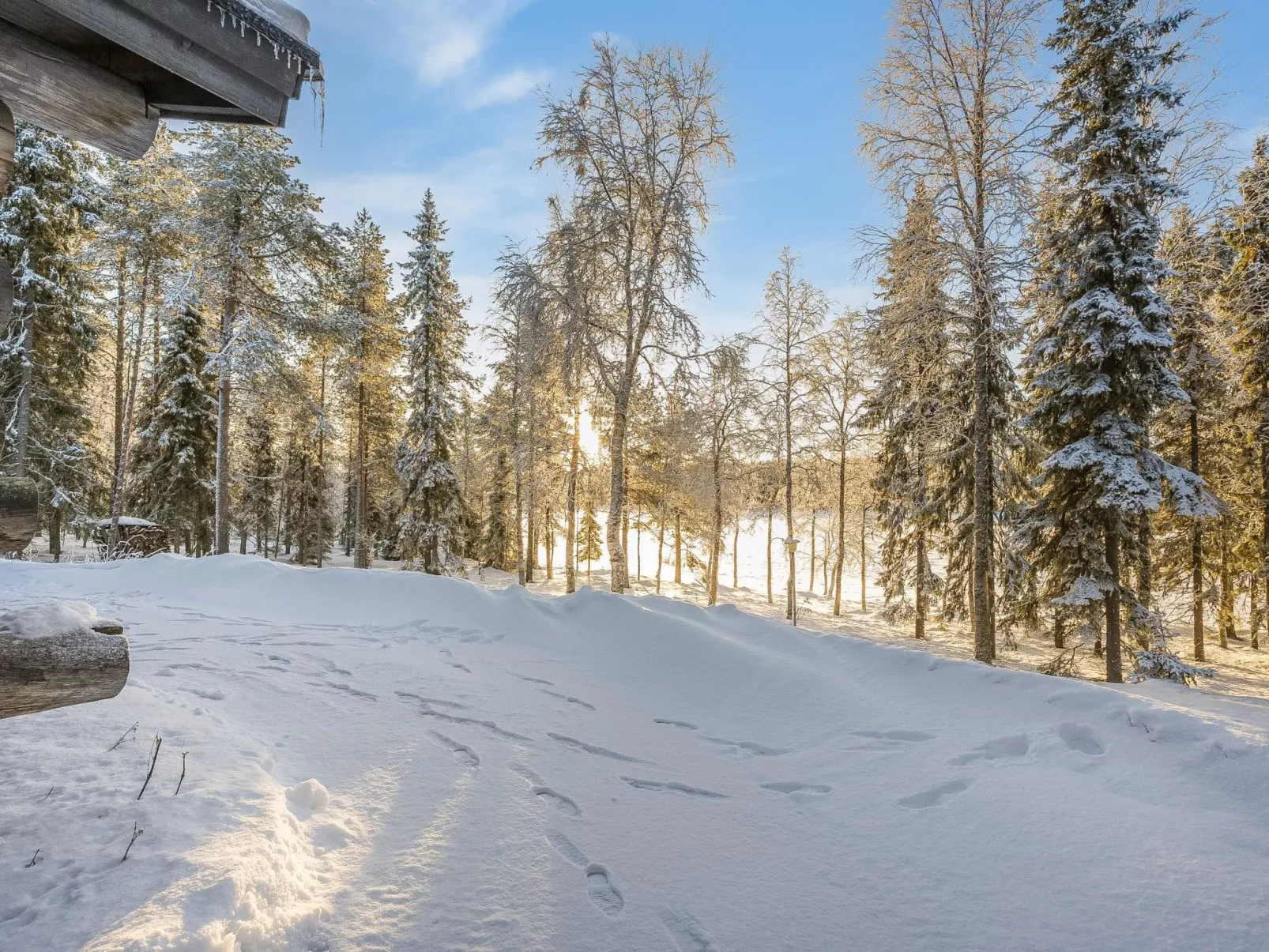 Kuontijärvi a-Dedans