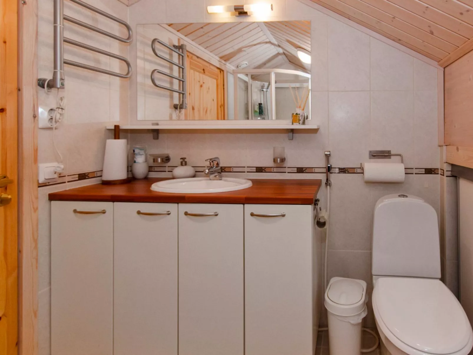 Otsopirtti, maria-Dedans