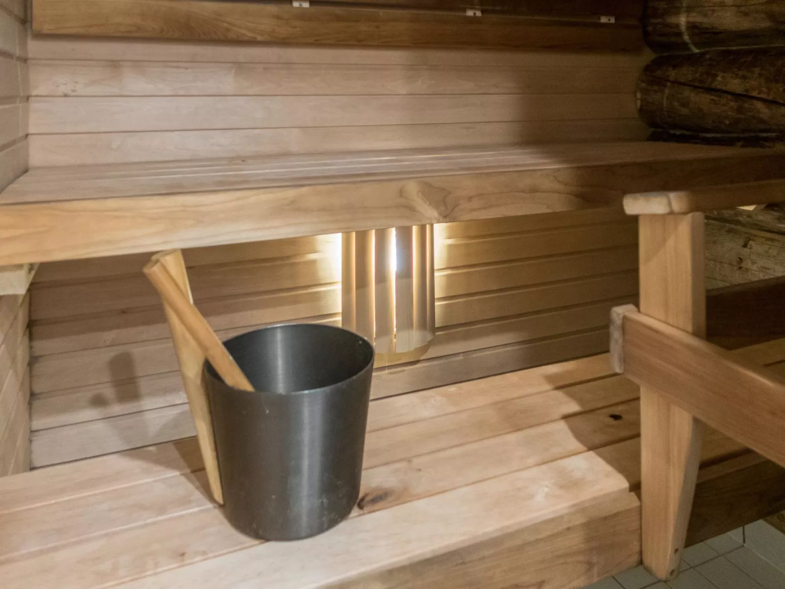 Vuokatinportti a 1-Dedans