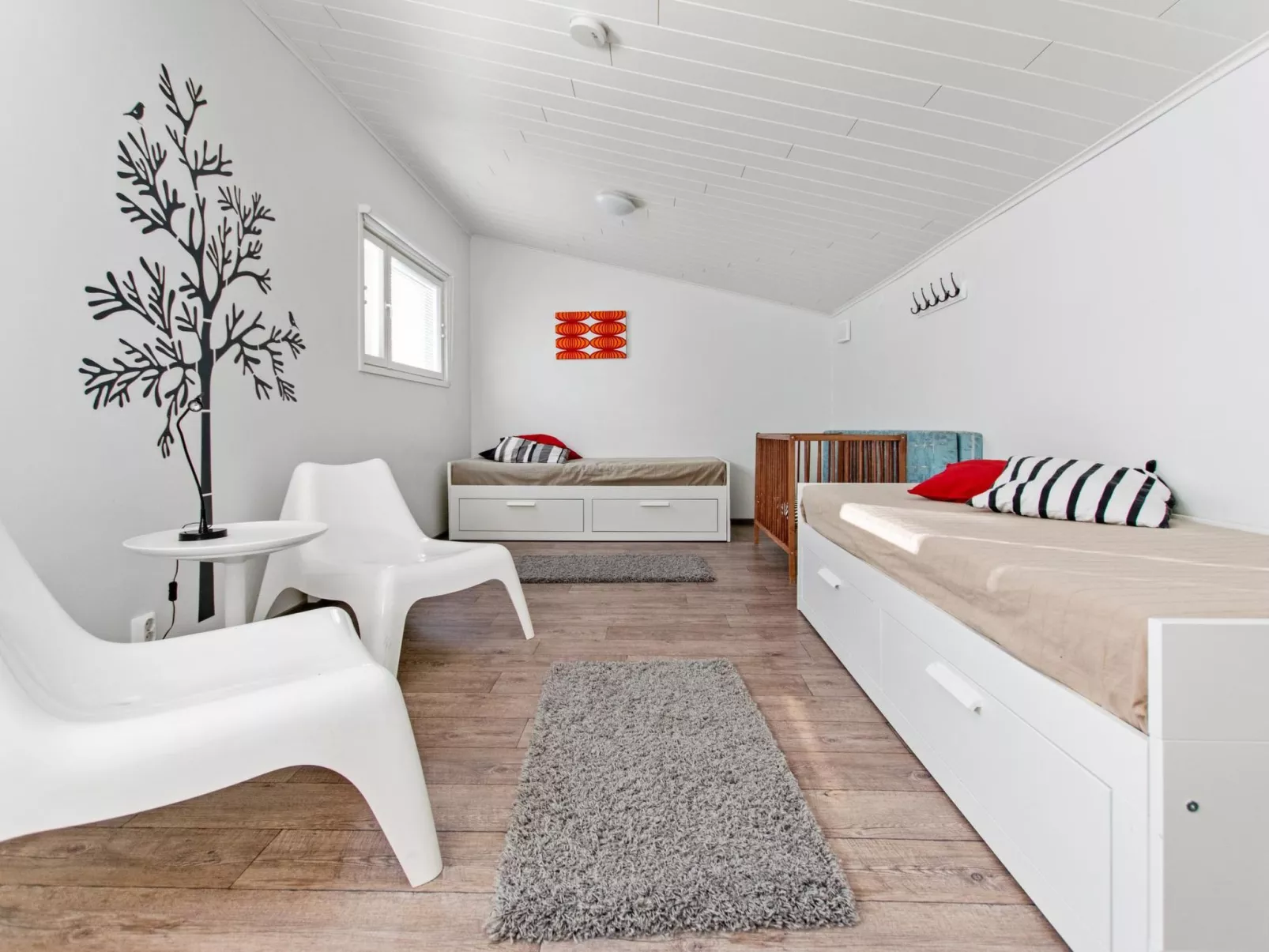 Skivillas 78 ukkohalla (7)-Drinnen