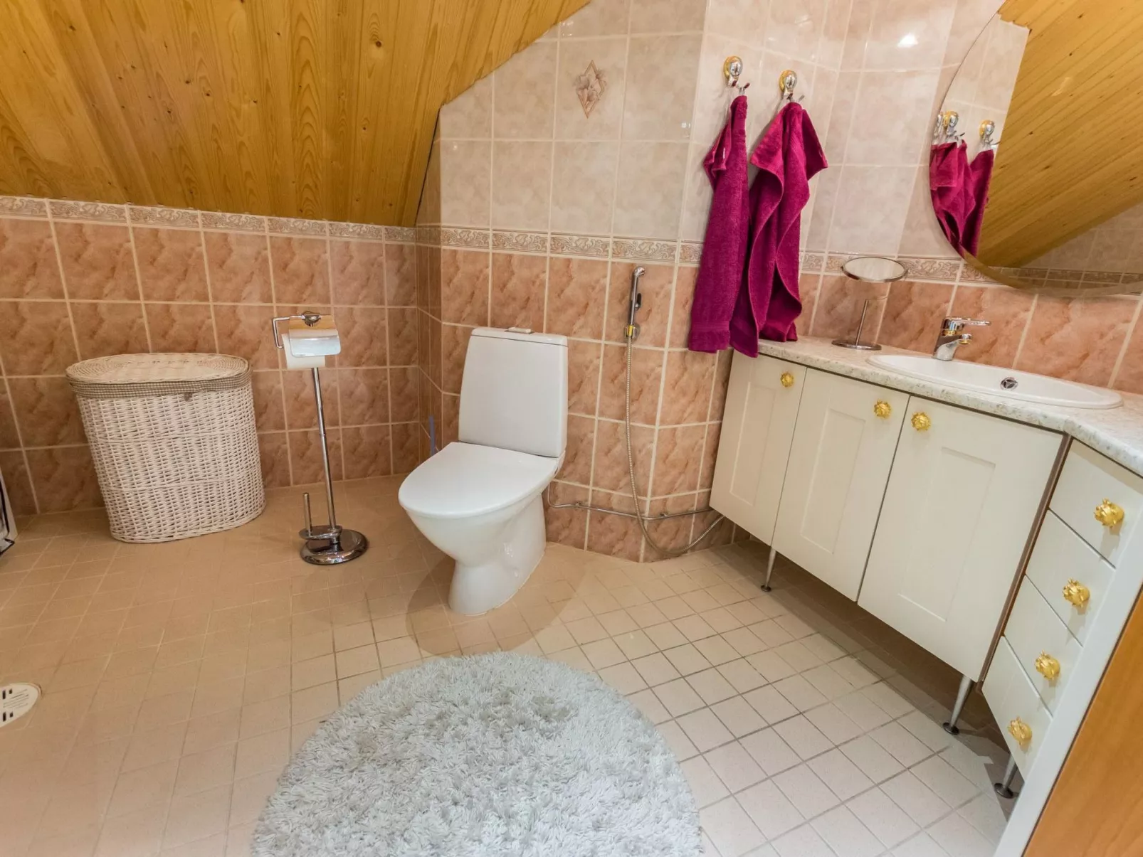 Villa jokiranta-Dedans