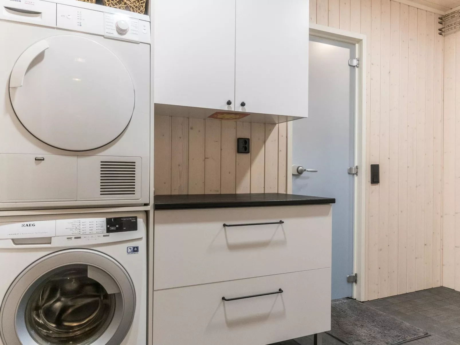 Backcountry base-Inside