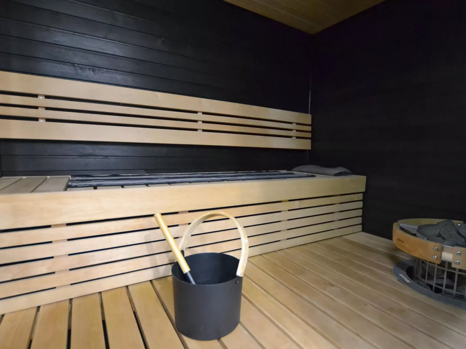 Tonttutahko 20 a-Dedans