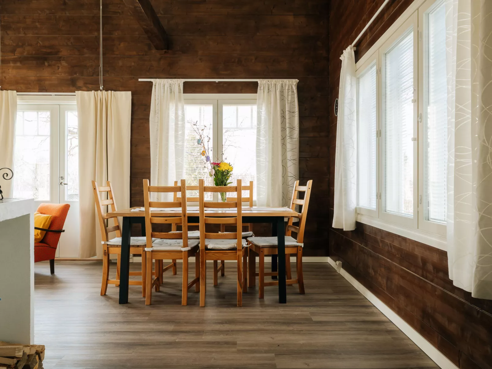 Maalaistalo sipilä-Inside