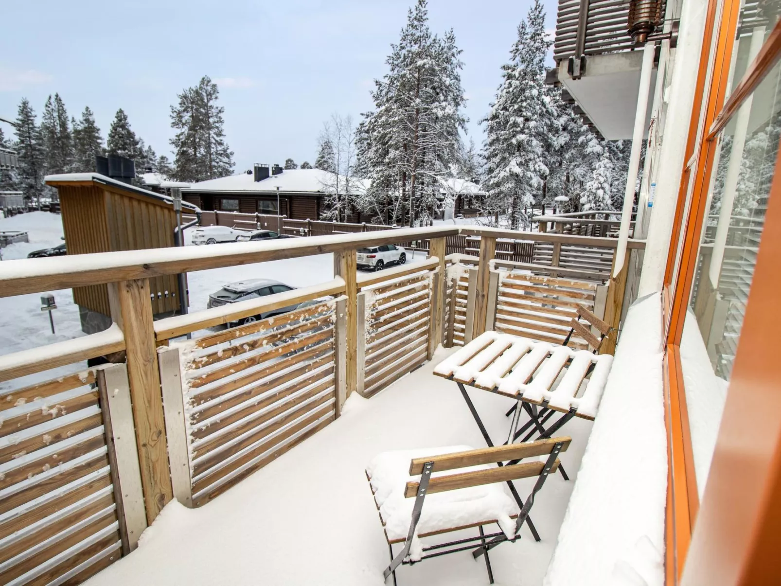 Kelotähti a 11-Inside