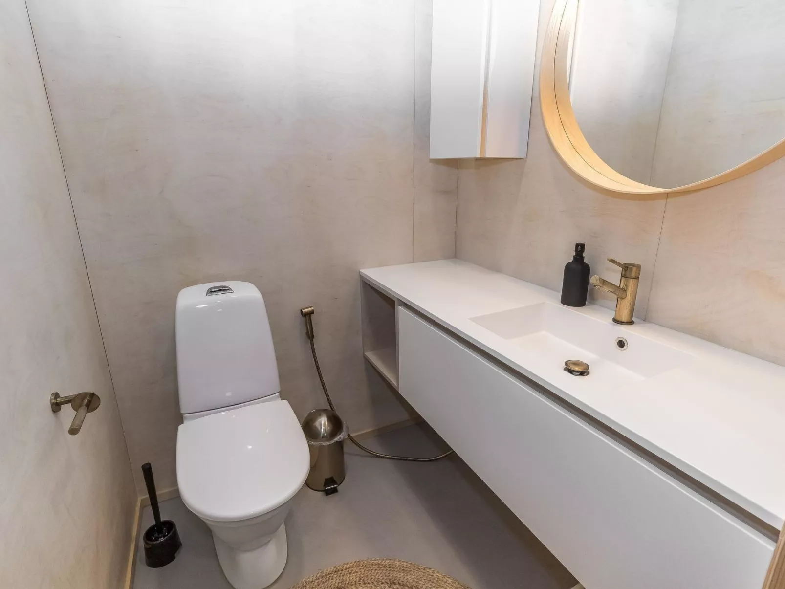 Villa plywood-Dedans