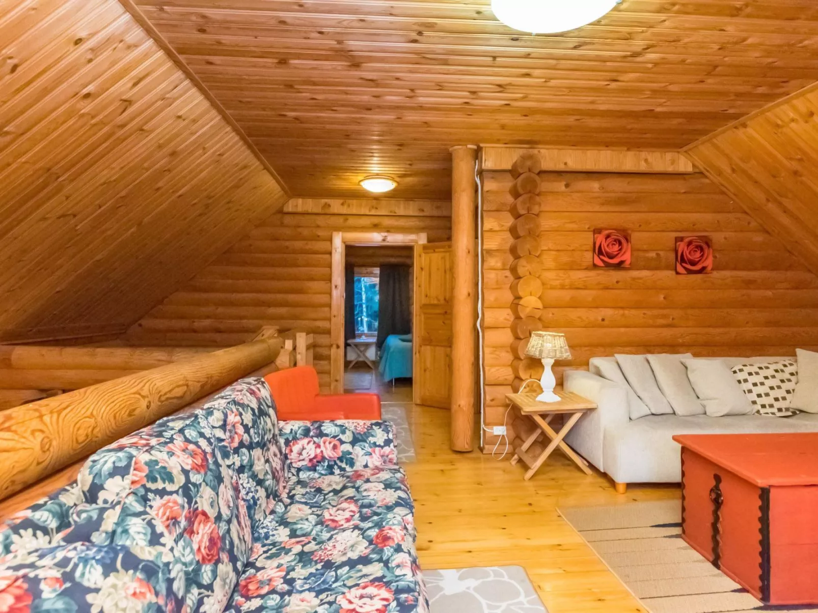 Kaivoskartano-Drinnen