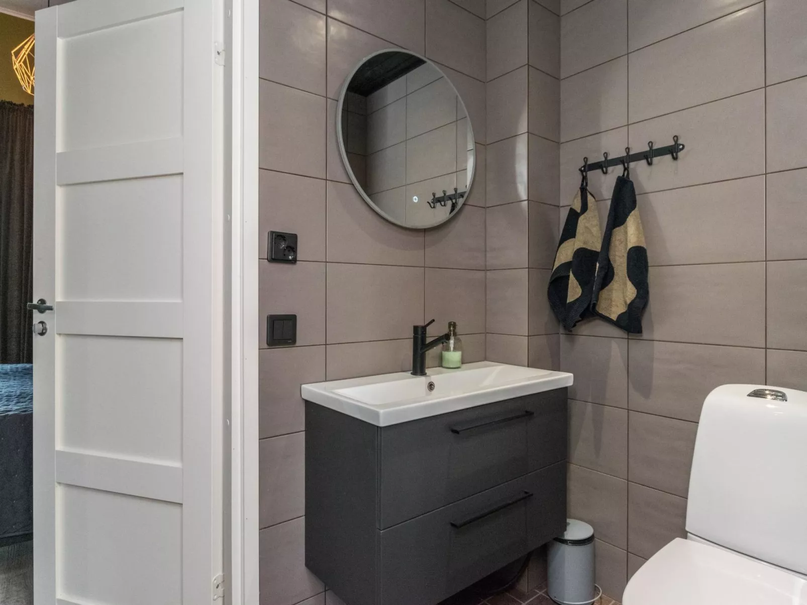 Villa karhentimantti-Dedans