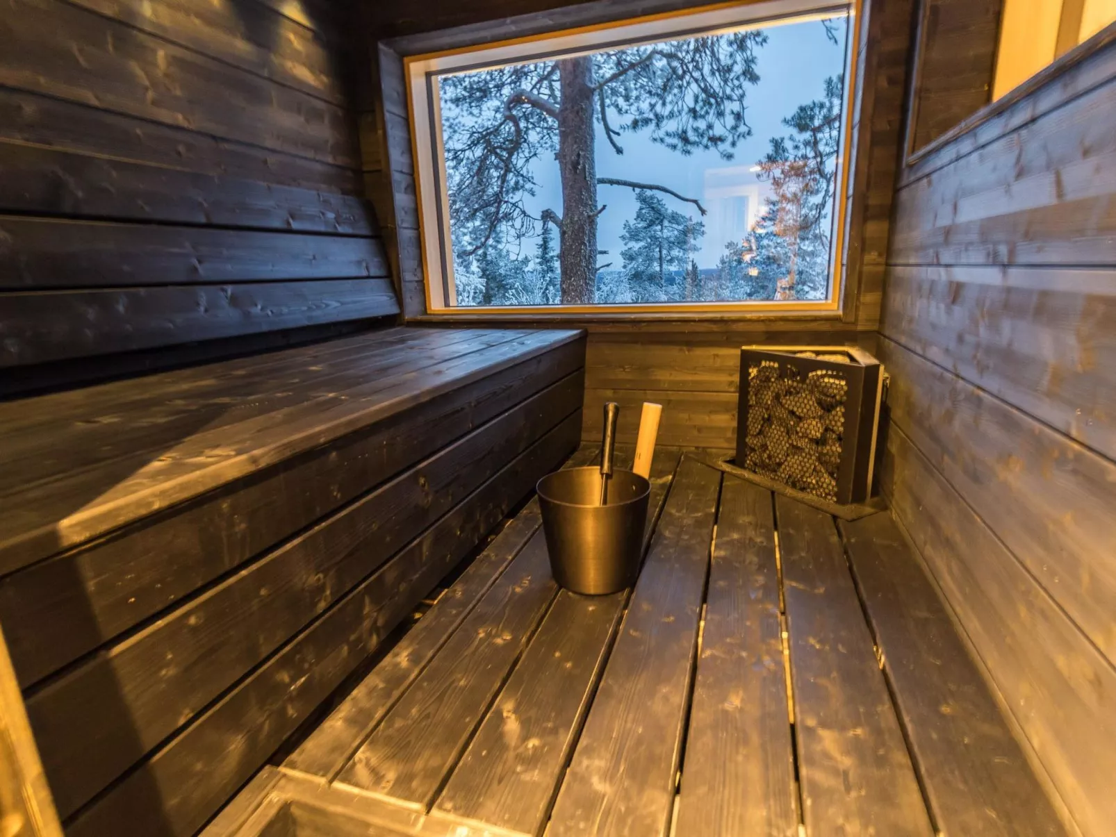 Kelokaltiokylän maja 22-Dedans