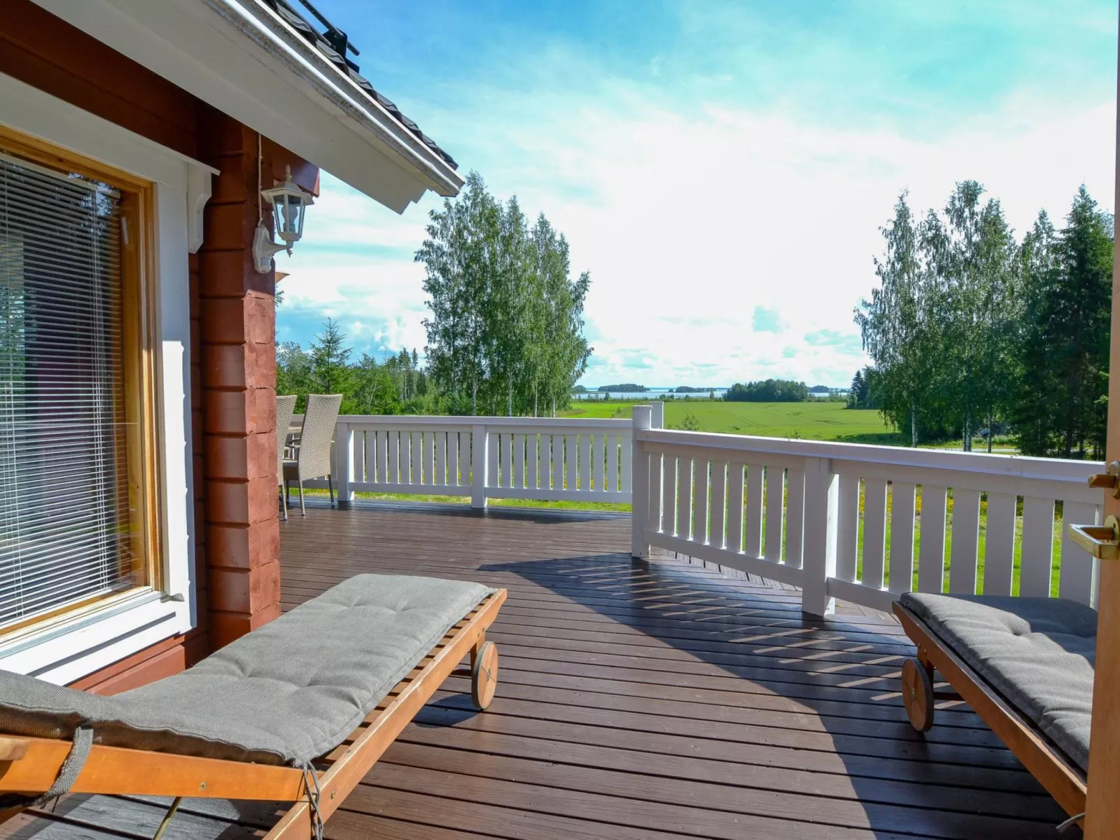 Kannelpirtti 2-Dedans