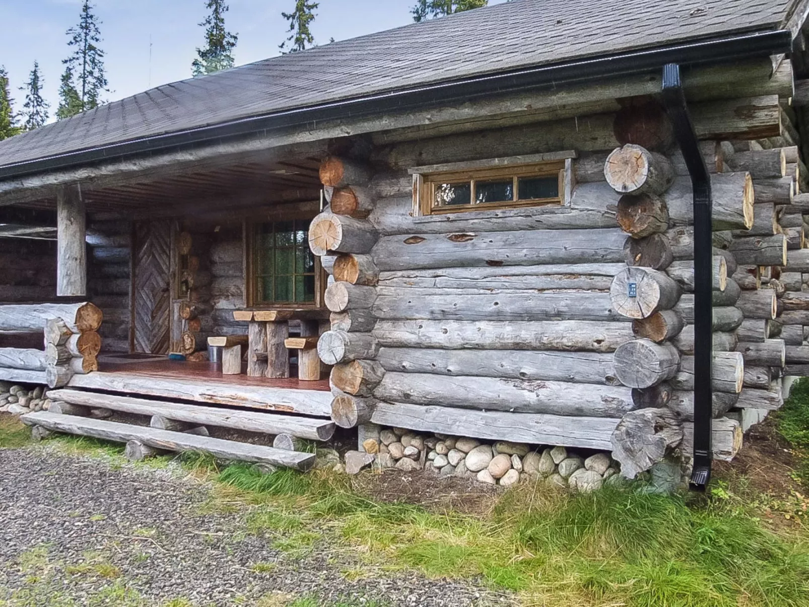 Seitsemän savua 6-Dedans