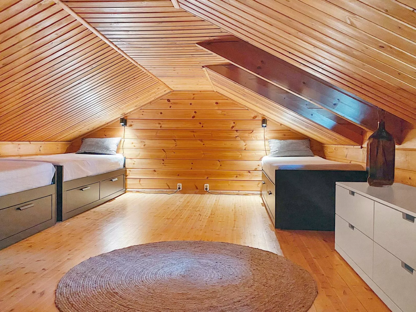 Uolevintie 39b-Dedans