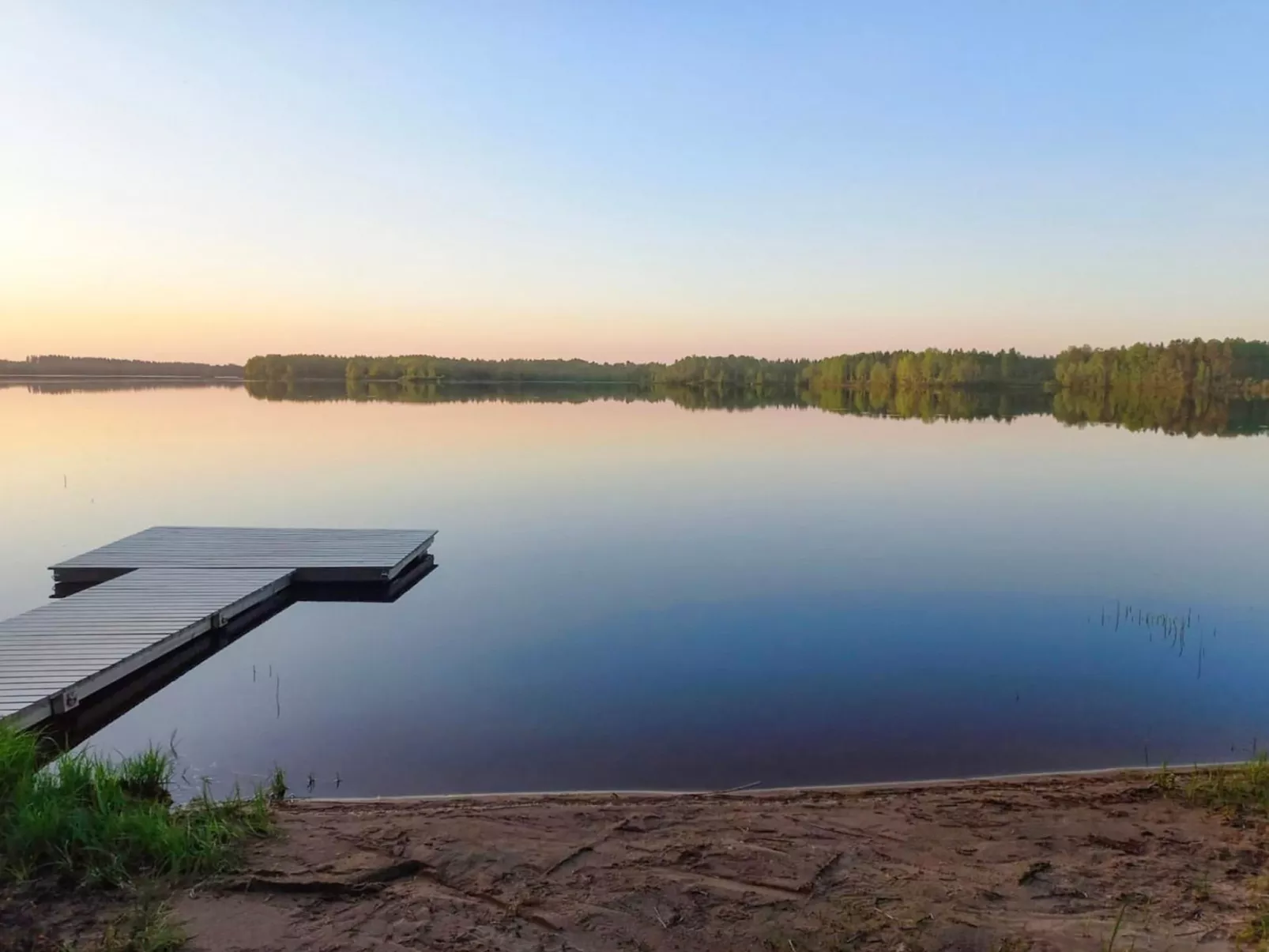 Metsä-pihlaja-Drinnen