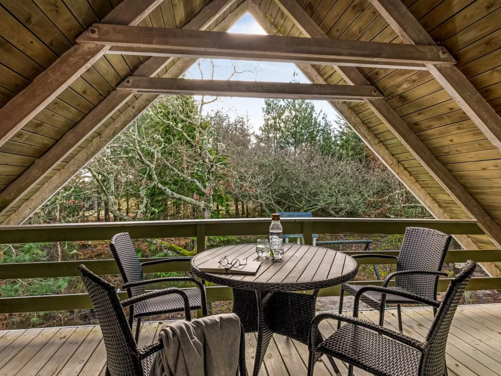 "Poul" - 1.9km from the sea-Draußen